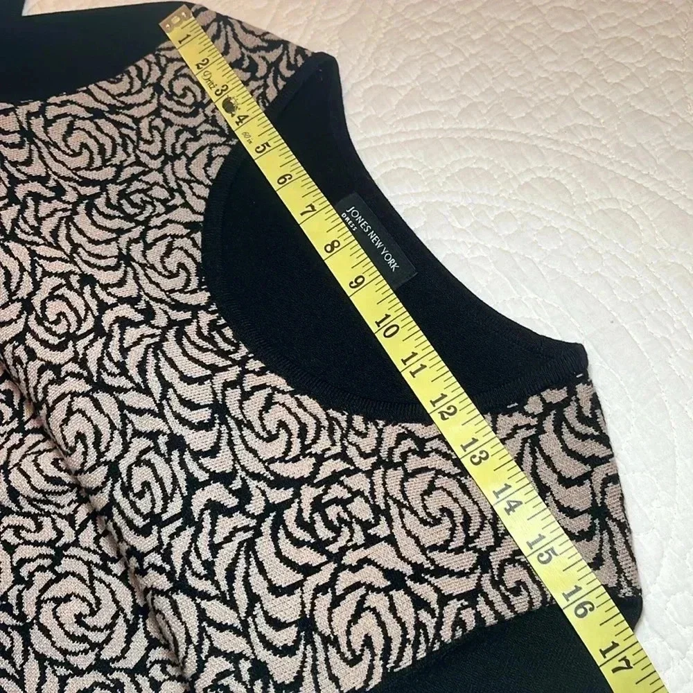 Sweater Dress Midi Women’s Large  Stretchy Knit Floral Print Black‎ Tan